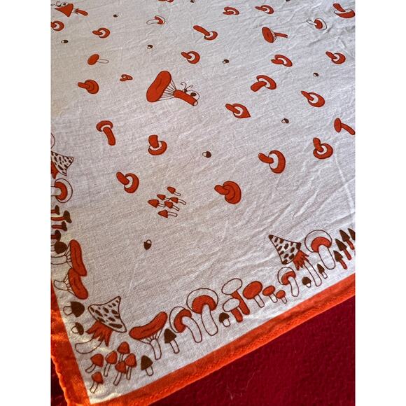 vintage Sally Gee cotton scarf bandana mushroom insect print 20x19 square - Picture 3 of 8